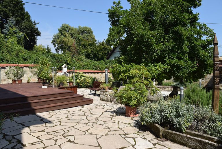 Tokaji Múzeum, múzeumkert és kőtár